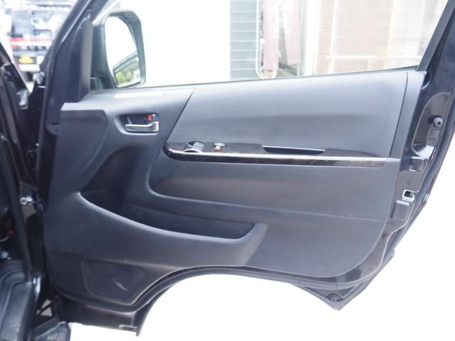 ハイエースバン スーパーGL ダークプライムII 車検R8年5月 3年保証 4WD 特別仕様車 軽油 ナビ TV アラウンドビューモニター Bluetooth デジタルインナーミラー ETC ドラレコ(おまけ)(26枚目)