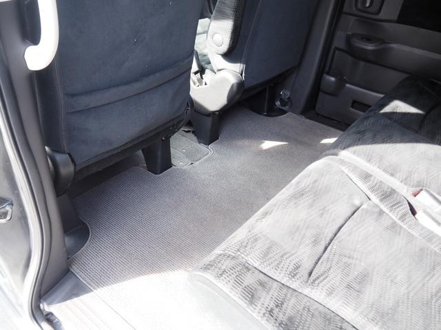 ステップワゴン G 車検整備付き 1年保証 4WD ナビ TV バックカメラ ETC スペアキー エンジンスターター(22枚目)