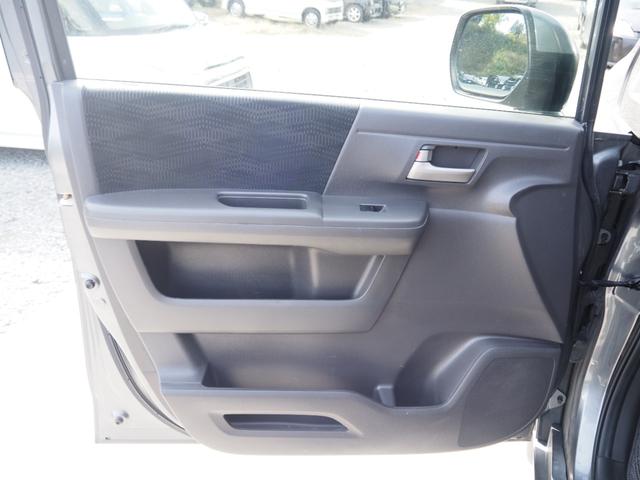 ステップワゴン G 車検整備付き 1年保証 4WD ナビ TV バックカメラ ETC スペアキー エンジンスターター(24枚目)