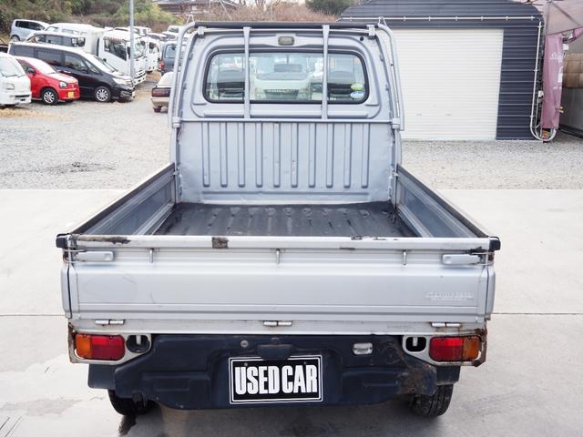 サンバートラック ＴＣ　車検整備付き　４ＷＤ　オートマ　パワステ　エアコン（6枚目）
