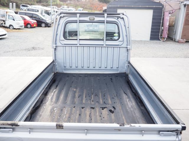 サンバートラック ＴＣ　車検整備付き　４ＷＤ　オートマ　パワステ　エアコン（13枚目）