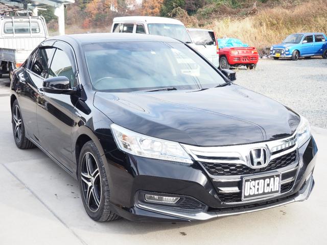 アコードハイブリッド LX 車検整備付き 1年保証 ナビ バックカメラ ETC スマートキー(3枚目)