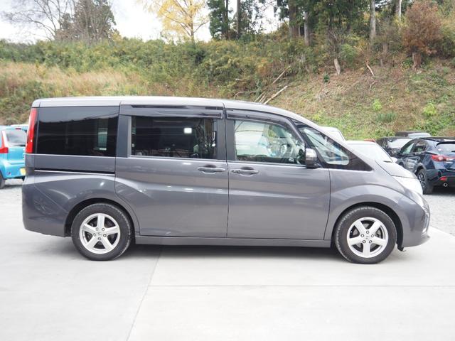 ステップワゴン Ｇ　車検Ｒ８年９月　１年保証　ナビ　バックカメラ　フルセグＴＶ　左側パワスラ　クルコン（4枚目）