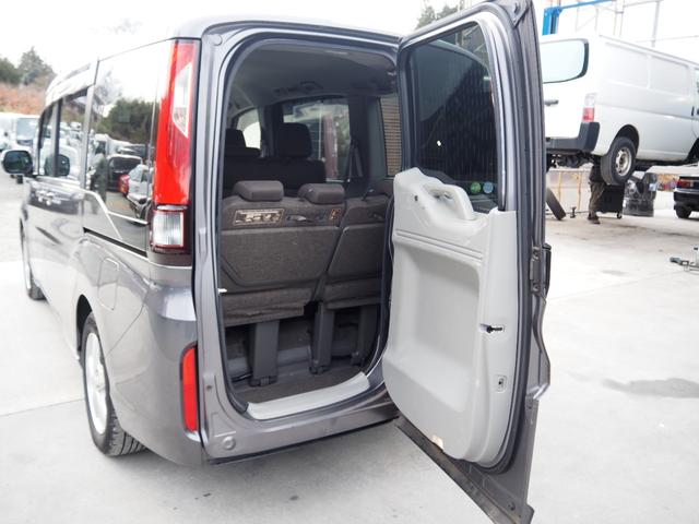 ステップワゴン Ｇ　車検Ｒ８年９月　１年保証　ナビ　バックカメラ　フルセグＴＶ　左側パワスラ　クルコン（23枚目）