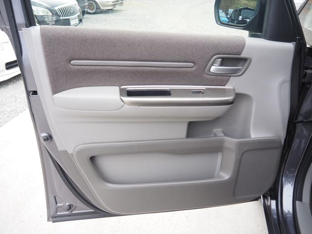 ステップワゴン Ｇ　車検Ｒ８年９月　１年保証　ナビ　バックカメラ　フルセグＴＶ　左側パワスラ　クルコン（25枚目）