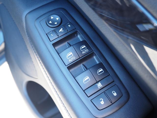 ジープ・グランドチェロキー 　車検整備付き　ナビ　バックカメラ　オートマ　ＥＴＣ　パワーシート（30枚目）