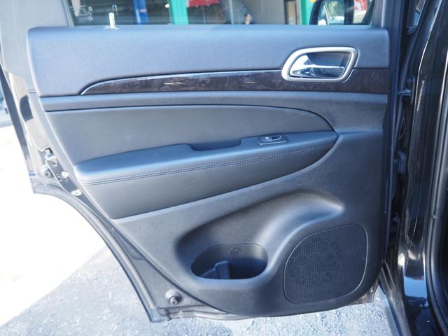 ジープ・グランドチェロキー 　車検整備付き　ナビ　バックカメラ　オートマ　ＥＴＣ　パワーシート（31枚目）