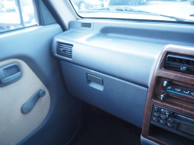 ブラボー エクシード　車検整備付き　４ＷＤ　５ＭＴ（29枚目）