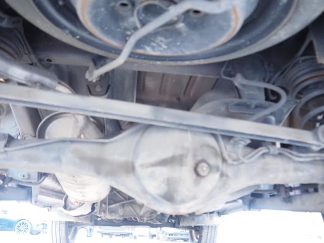ブラボー エクシード　車検整備付き　４ＷＤ　５ＭＴ（32枚目）