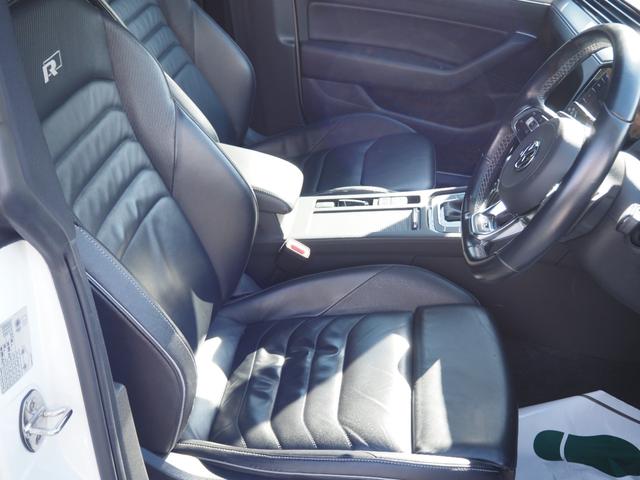 アルテオン ＴＳＩ　４モーション　Ｒラインアドバンス　車検令和９年７月　ナビ　テレビ　バックカメラ　ブラックレザーシート　シートヒーター　パワーシート　ヘッドアップディスプレイ　ＬＥＤヘッドライト　パワーバックドア（15枚目）