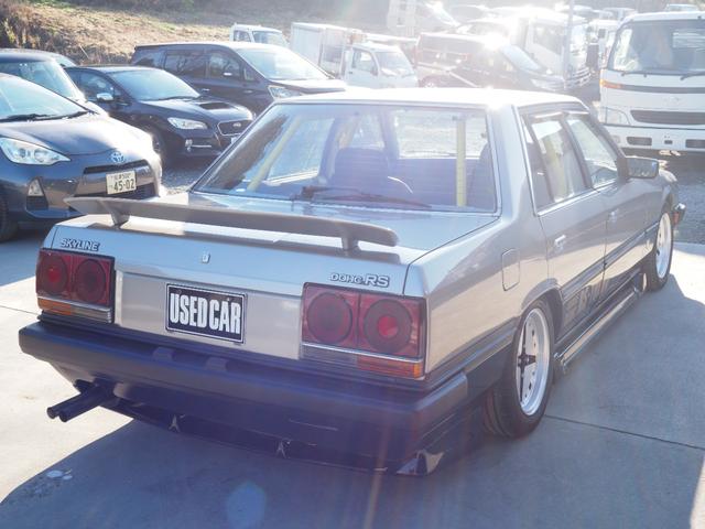 スカイライン 　車検整備付き　５ＭＴ　Ｆ・Ｓ・Ｒエアロ　社外ウッドハンドル　４点式ロールバー　ＨＯＳＨＩＮＯＲＡＣＩＮＧホイール　ローダウン　社外マフラー　Ｒウィング（ゲタ羽）（6枚目）