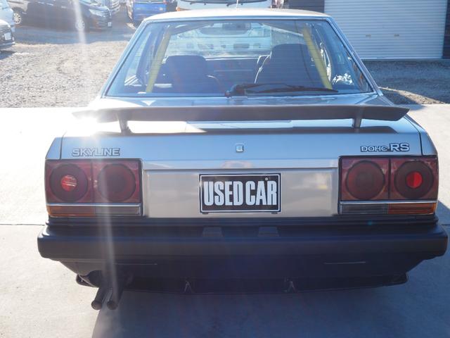 スカイライン 　車検整備付き　５ＭＴ　Ｆ・Ｓ・Ｒエアロ　社外ウッドハンドル　４点式ロールバー　ＨＯＳＨＩＮＯＲＡＣＩＮＧホイール　ローダウン　社外マフラー　Ｒウィング（ゲタ羽）（7枚目）