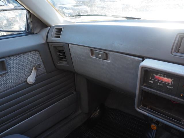 スカイライン 　車検整備付き　５ＭＴ　Ｆ・Ｓ・Ｒエアロ　社外ウッドハンドル　４点式ロールバー　ＨＯＳＨＩＮＯＲＡＣＩＮＧホイール　ローダウン　社外マフラー　Ｒウィング（ゲタ羽）（37枚目）