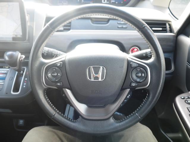 フリード+ G・ホンダセンシング 車検R8年8月 1年保証 ナビ フルセグTV バックカメラ Bluetooth 両側パワスラ ETC クルコン スマートキー×2(13枚目)