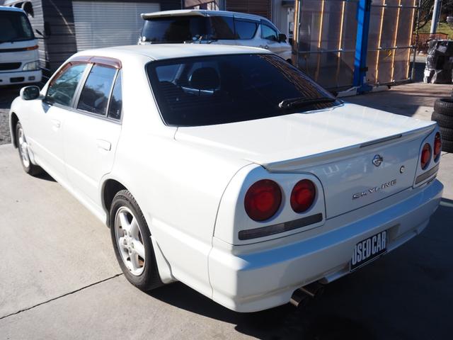 スカイライン 25GT FOUR 車検整備付き 4WD RB25エンジン オートマ オートエアコン(4枚目)