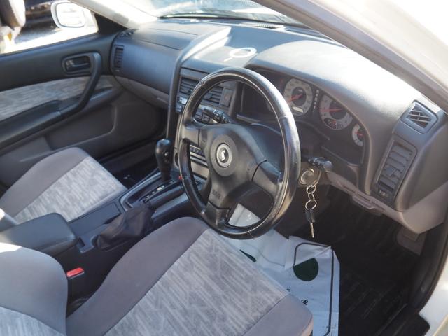 スカイライン 25GT FOUR 車検整備付き 4WD RB25エンジン オートマ オートエアコン(16枚目)