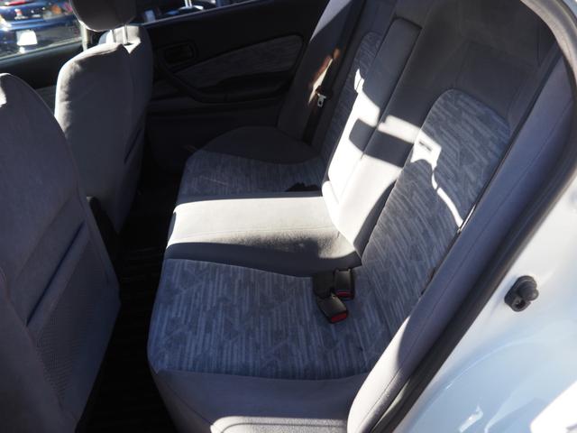 スカイライン 25GT FOUR 車検整備付き 4WD RB25エンジン オートマ オートエアコン(22枚目)
