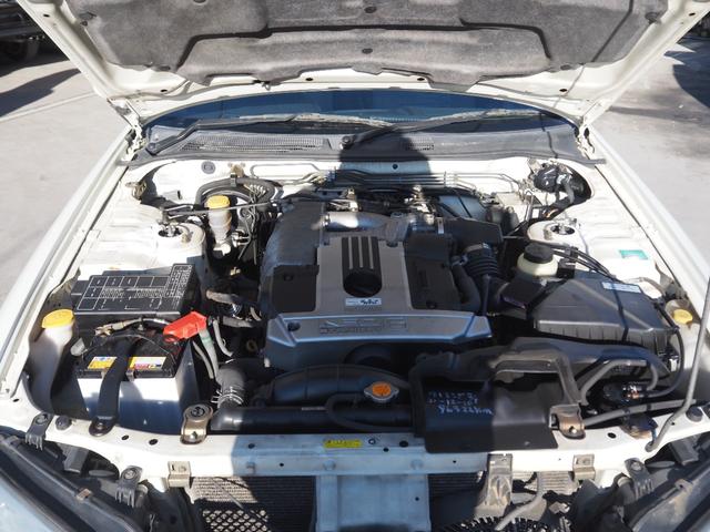 スカイライン 25GT FOUR 車検整備付き 4WD RB25エンジン オートマ オートエアコン(31枚目)