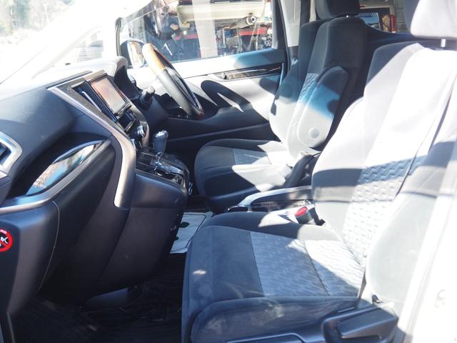 ヴェルファイア 2.5Z Aエディション 車検整備付き 1年保証 9インチナビ 地デジ Bluetooth音楽 バックカメラ 両側パワスラ 2列目オットマン LEDヘッドライト プッシュスタート(15枚目)