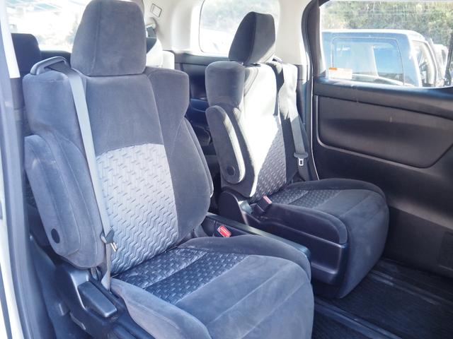 ヴェルファイア 2.5Z Aエディション 車検整備付き 1年保証 9インチナビ 地デジ Bluetooth音楽 バックカメラ 両側パワスラ 2列目オットマン LEDヘッドライト プッシュスタート(17枚目)