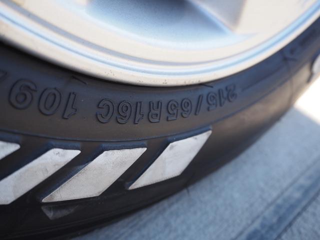 ハイエースバン ロングDX 4WD 車検整備付き 軽油 後期仕様 社外ナビ テレビ Bluetooth音楽 バンパーガード 社外テール メッキパーツ キーレス ETC オールペン(ジープPUA色) LEDライト 電動格納ミラー(37枚目)