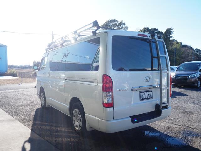 ハイエースバン ロングスーパーＧＬ　１年保証　車検整備付き　タイミングベルト交換済　ディーゼル　ナビ　バックカメラ　テレビ　Ｂｌｕｅｔｏｏｔｈ音楽　ＥＴＣ　プッシュスタート（7枚目）