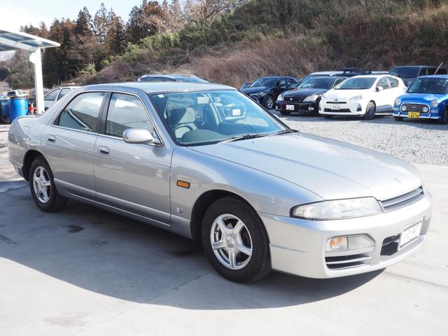 スカイライン GTS 車検令和9年10月 ワンオーナー 5MT エアコン 社外CDデッキ(4枚目)