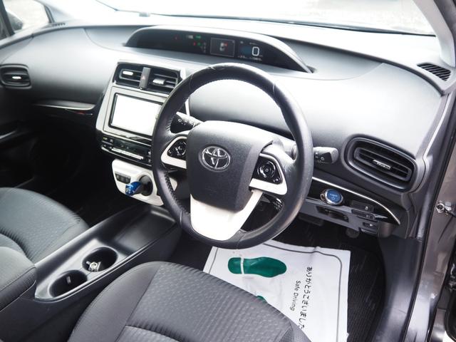 プリウス Ｓ　１年保証　４ＷＤ　車検整備付き　ナビ　テレビ　バックカメラ　Ｂｌｕｅｔｏｏｔｈ音楽　ＥＴＣ　クルーズコントロール（15枚目）