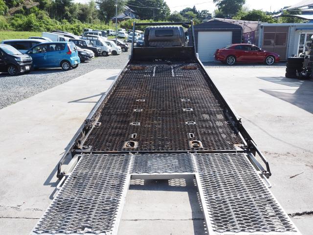 ダイナトラック 　積載車　車検令和８年６月　６ＭＴ　積載量２０００ｋｇ　荷台リモコン　古河ユニックＮｅｏ５　ナビ　テレビ　Ｂｌｕｅｔｏｏｔｈ音楽　キャブギラギラ塗装（11枚目）