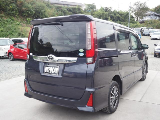 ノア Ｓｉ　１年保証　車検整備付き　４ＷＤ　ＥＴＣ　両側パワスラ　ナビ　テレビ　バックカメラ　プッシュスタート　前後ドライブレコーダー（5枚目）