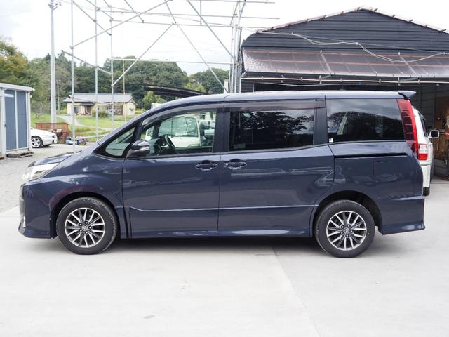 ノア Ｓｉ　１年保証　車検整備付き　４ＷＤ　ＥＴＣ　両側パワスラ　ナビ　テレビ　バックカメラ　プッシュスタート　前後ドライブレコーダー（8枚目）