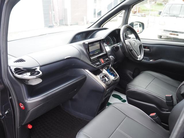 ノア Ｓｉ　１年保証　車検整備付き　４ＷＤ　ＥＴＣ　両側パワスラ　ナビ　テレビ　バックカメラ　プッシュスタート　前後ドライブレコーダー（16枚目）