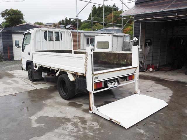 エルフトラック 　パワーゲート付き　車検整備付き　５ＭＴ　積載量２０００ｋｇ　ディーゼル（14枚目）