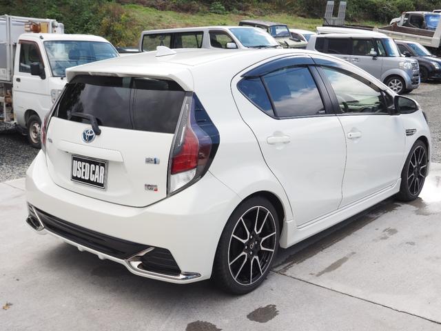 アクア G G’s 1年保証 車検整備付き ナビ テレビ ハーフレザーシート ETC オートエアコン プッシュスタート(5枚目)