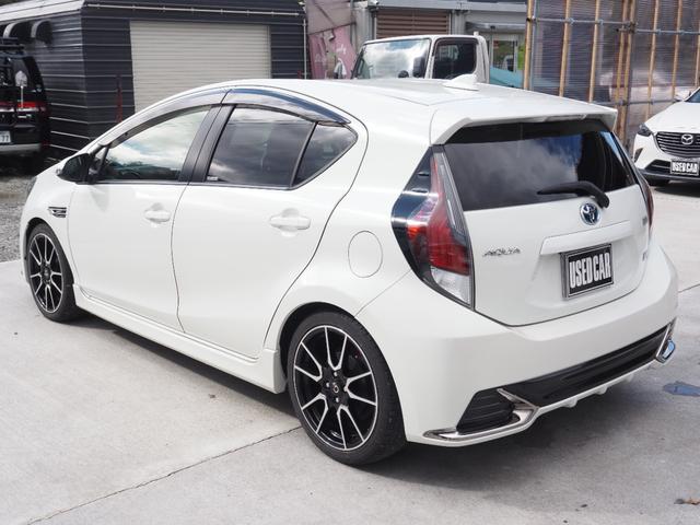 アクア G G’s 1年保証 車検整備付き ナビ テレビ ハーフレザーシート ETC オートエアコン プッシュスタート(7枚目)