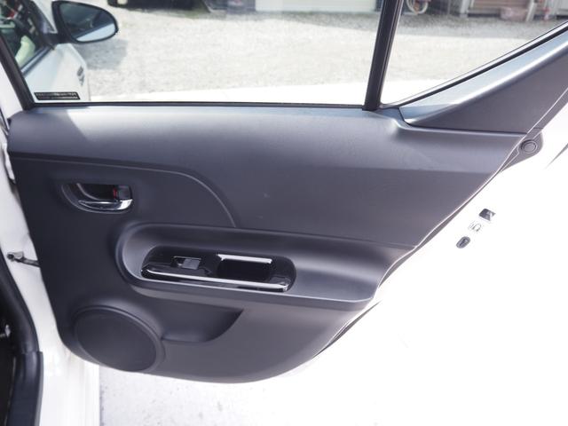 アクア G G’s 1年保証 車検整備付き ナビ テレビ ハーフレザーシート ETC オートエアコン プッシュスタート(29枚目)