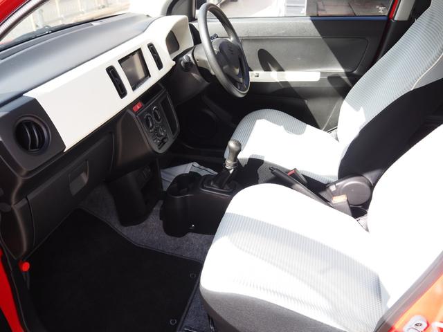 アルト F 車検R8年3月 1年保証 4WD 5MT ナビ TV Bluetooth(16枚目)