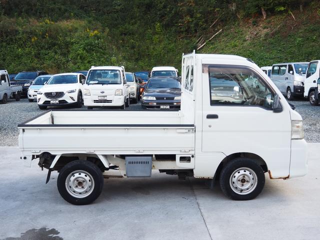 ハイゼットトラック エアコン・パワステ スペシャル 車検整備付き 4WD 5MT エアコン パワステ(8枚目)