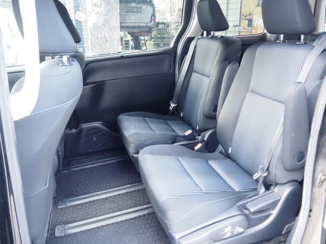 ヴォクシー ZS 煌 車検整備付き 1年保証 4WD 7人乗り ナビ TV バックカメラ Bluetooth フリップダウンモニター 両側パワスラ ETC(20枚目)
