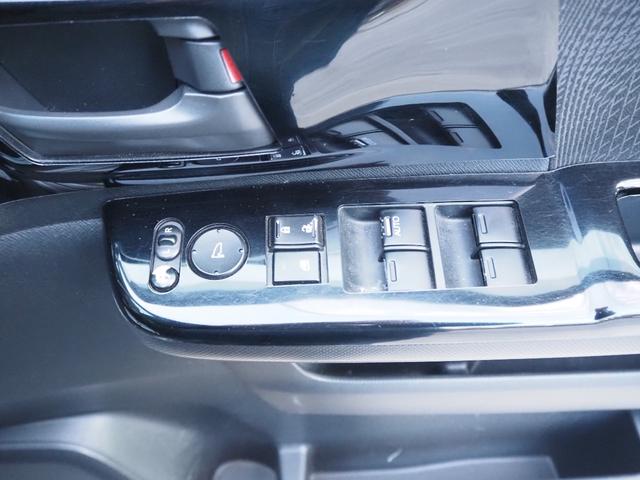 ステップワゴンスパーダ S 車検R8年3月 1年保証 ナビ バックカメラ ETC 左側パワスラ(34枚目)