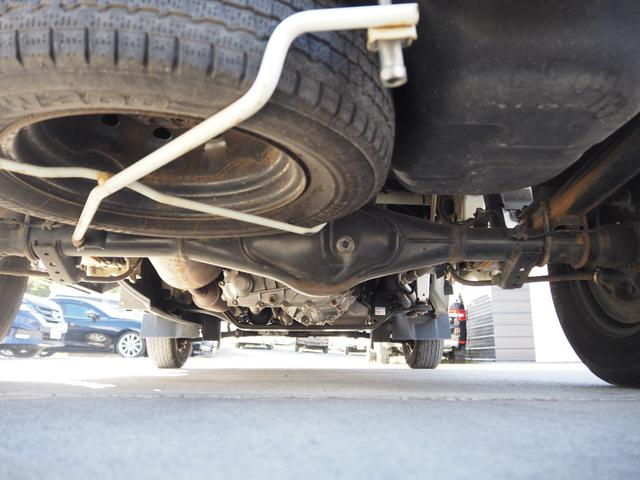 キャリイトラック 　車検整備付き　冷蔵冷凍　設定温度－５度〜＋２０度　４ＷＤ　５ＭＴ　エアコン（35枚目）