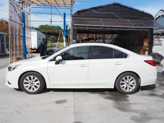 レガシィB4 車検整備付き 1年保証 4WD ナビ TV バックカメラ Bluetooth ETC クルコン パワーシート 純正17インチAW(8枚目)