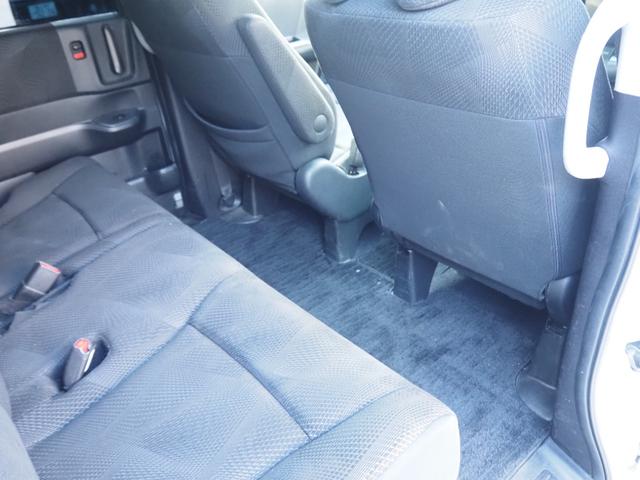 ステップワゴンスパーダ Ｚ　車検Ｒ８年１１月　１年保証　ローダウン　ナビ　ＴＶ　バックカメラ　フリップダウンモニター　Ｂｌｕｅｔｏｏｔｈ　両側パワスラ　スマートキー×２（22枚目）