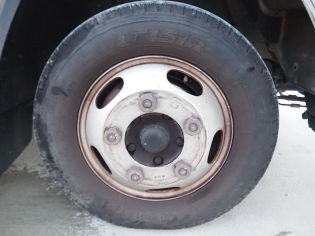 キャンター 　パワーゲート　車検整備付き　積載量２０００ｋｇ　オートマ　ディーゼル　キーレス（33枚目）