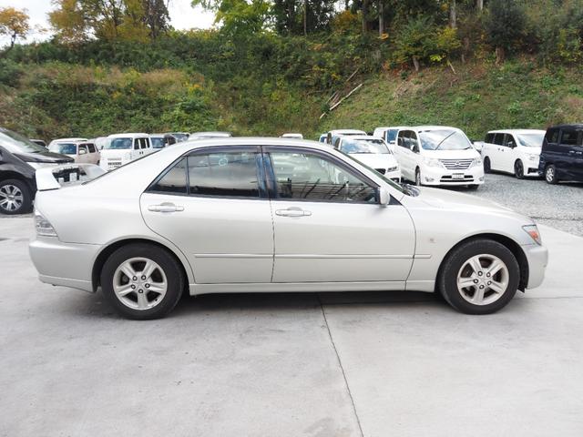 アルテッツァ ＡＳ２００　車検Ｒ８年５月　オートマ　ＥＴＣ　社外１５インチＡＷ（4枚目）