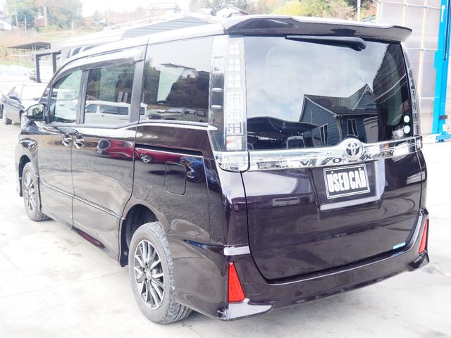 ヴォクシー ZS 車検整備付き 1年保証 4WD 左側パワスラ ETC(5枚目)