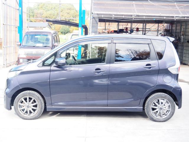 デイズ ハイウェイスター G 車検整備付き 1年保証 ナビ TV スマートキー×2 オートライト オートエアコン(4枚目)