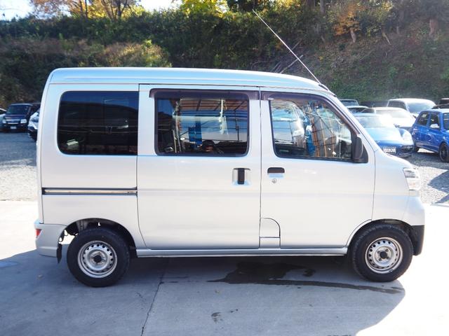 ハイゼットカーゴ ＤＸ　ＳＡＩＩＩ　車検Ｒ８年１０月　１年保証　４ＷＤ　オートマ　ＥＴＣ（8枚目）