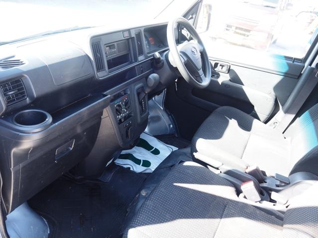 ハイゼットカーゴ ＤＸ　ＳＡＩＩＩ　車検Ｒ８年１０月　１年保証　４ＷＤ　オートマ　ＥＴＣ（18枚目）