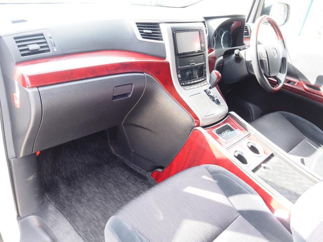 ヴェルファイア ２．４Ｚ　車検Ｒ８年８月　ナビ　ＴＶ　バックカメラ　Ｂｌｕｅｔｏｏｔｈ　ＥＴＣ　左側パワスラ　プッシュスタート（19枚目）